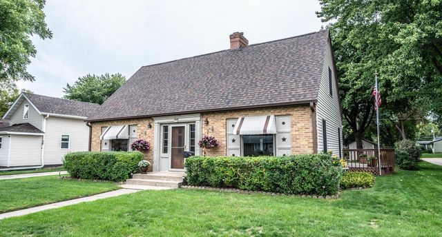 908 3rd Street, Farmington, MN 55024