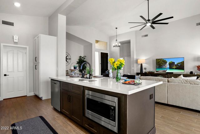 7435 E RUSTLING Pass, Scottsdale, AZ 85255