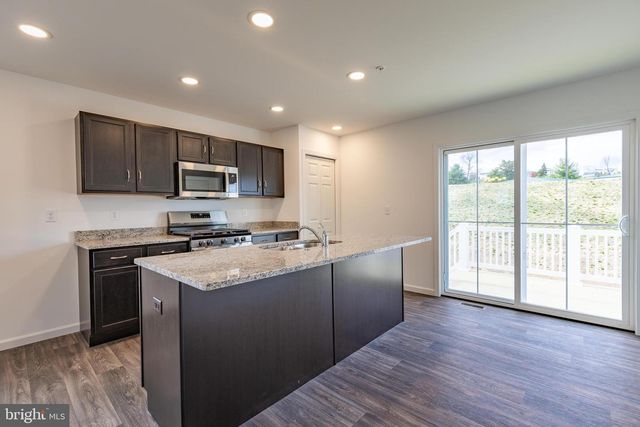 16 MEREDITH WAY, Carlisle, PA 17013