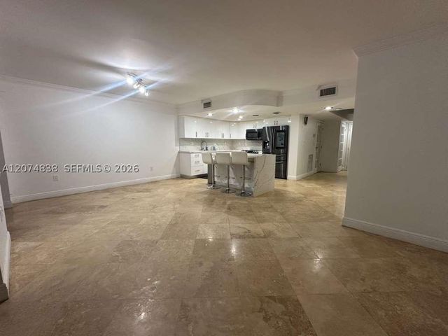 13775 SW 160th St 16, Miami, FL 33177