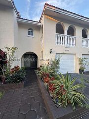 13775 SW 160th St 16, Miami, FL 33177