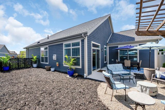 3670 Backstretch Way, Grove City, OH 43123