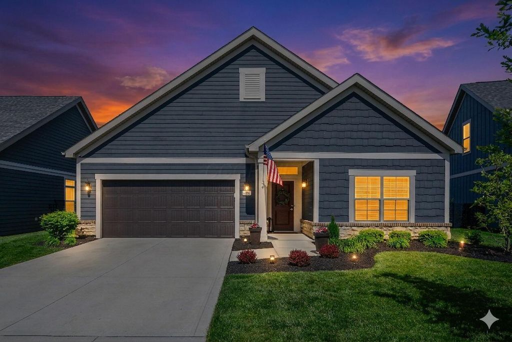 3670 Backstretch Way, Grove City, OH 43123