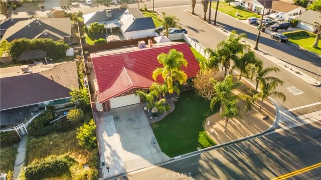 25907 New Chicago, Hemet, CA 92544