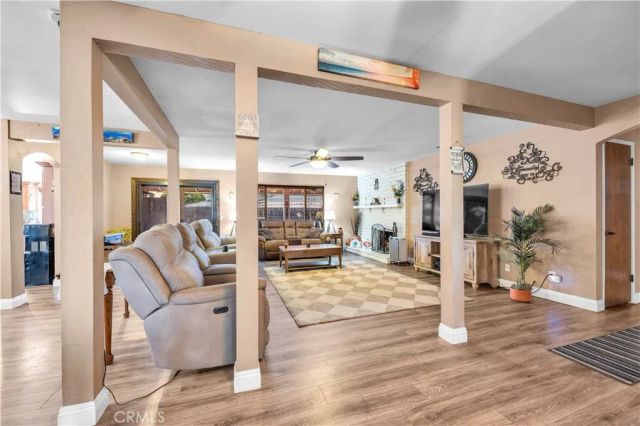 25907 New Chicago, Hemet, CA 92544