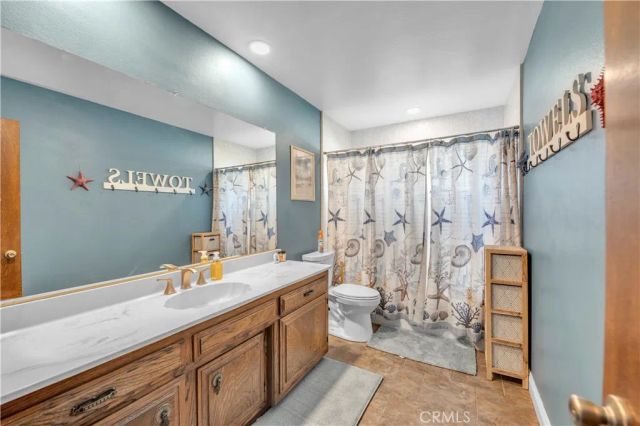 25907 New Chicago, Hemet, CA 92544