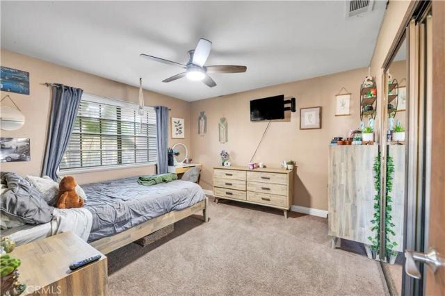 25907 New Chicago, Hemet, CA 92544