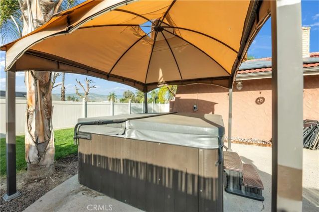 25907 New Chicago, Hemet, CA 92544