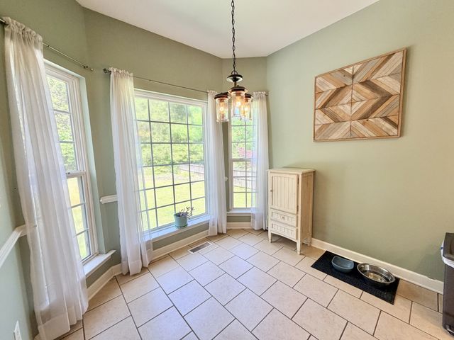 241 Quad Oak Dr, Mount Juliet, TN 37122