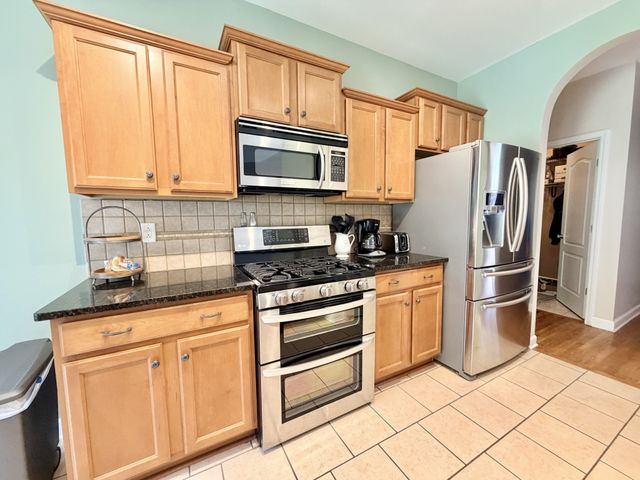 241 Quad Oak Dr, Mount Juliet, TN 37122