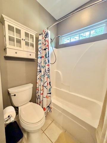 241 Quad Oak Dr, Mount Juliet, TN 37122