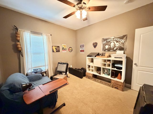 241 Quad Oak Dr, Mount Juliet, TN 37122