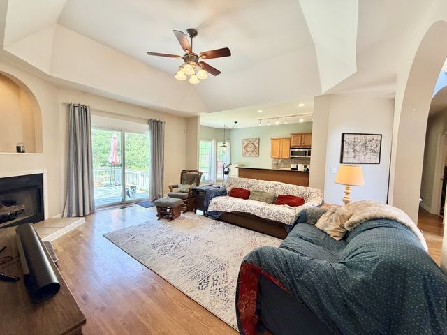 241 Quad Oak Dr, Mount Juliet, TN 37122