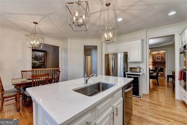 16 Carrington Way, Atlanta, GA 30328