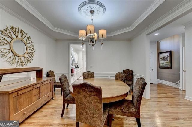 16 Carrington Way, Atlanta, GA 30328