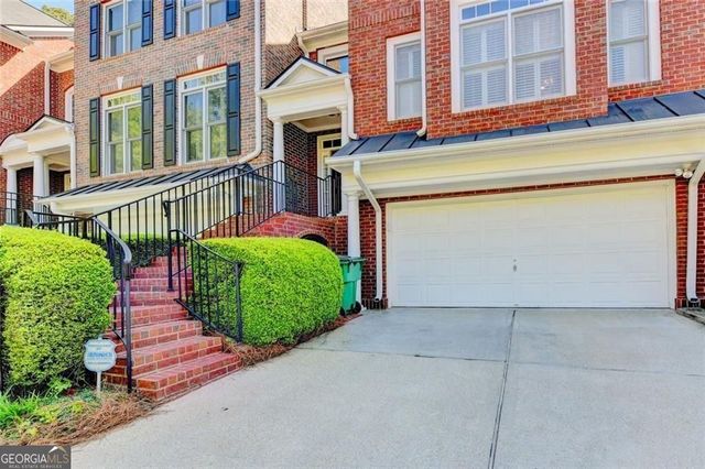 16 Carrington Way, Atlanta, GA 30328