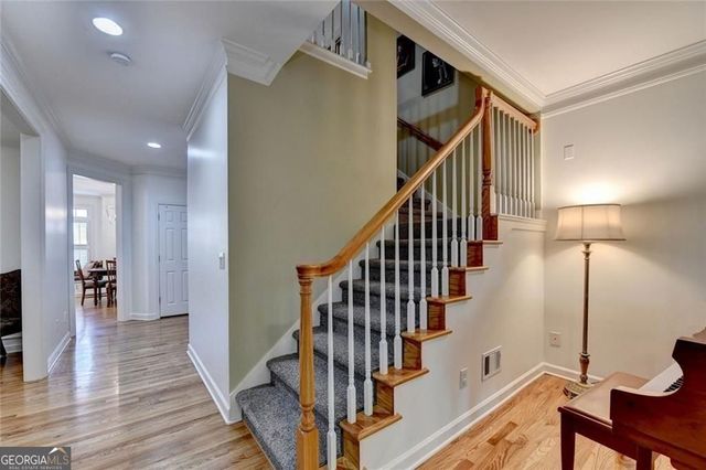 16 Carrington Way, Atlanta, GA 30328