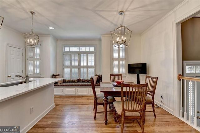 16 Carrington Way, Atlanta, GA 30328