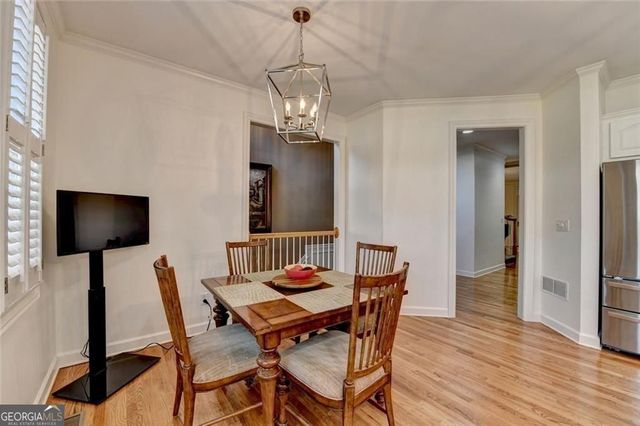 16 Carrington Way, Atlanta, GA 30328