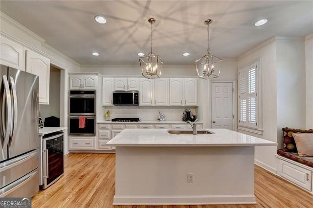 16 Carrington Way, Atlanta, GA 30328