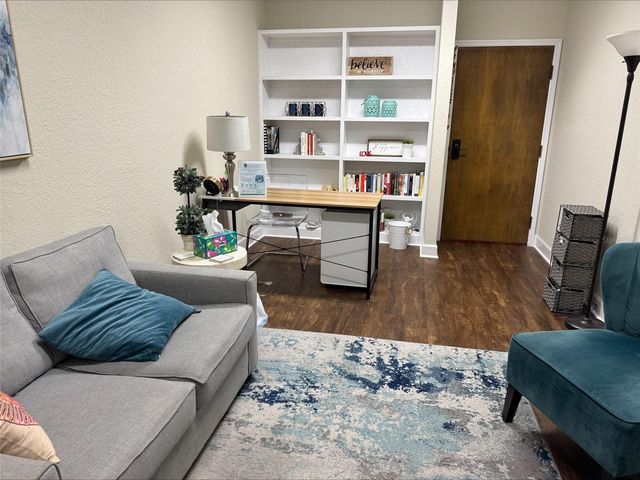 611 W BAY STREET, Tampa, FL 33606