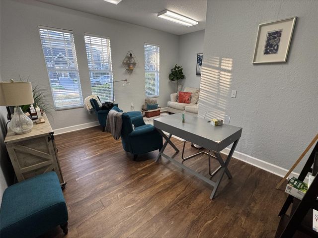 611 W BAY STREET, Tampa, FL 33606