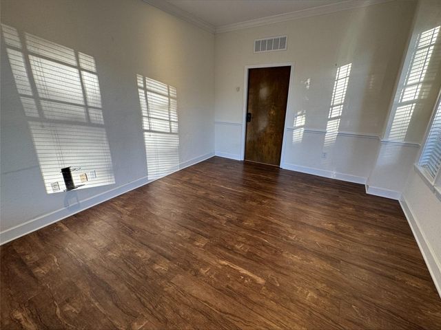 611 W BAY STREET, Tampa, FL 33606