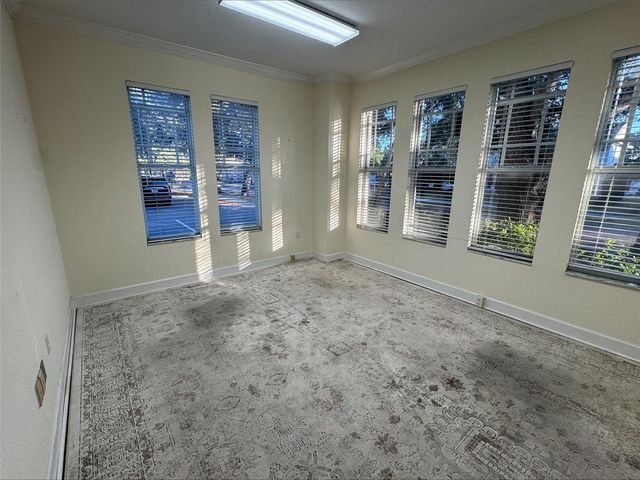 611 W BAY STREET, Tampa, FL 33606