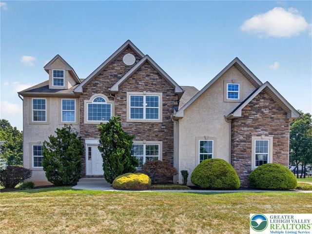 740 Mohican Drive, Easton, PA 18040