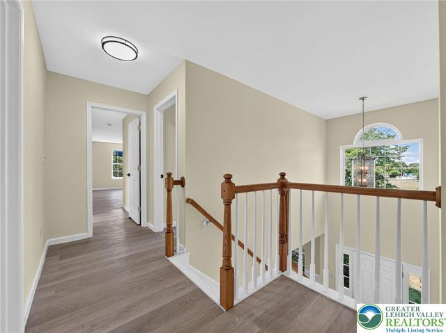 740 Mohican Drive, Easton, PA 18040
