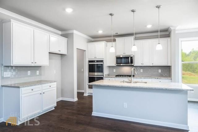 1916 Endress Circle, Hampton, GA 30228