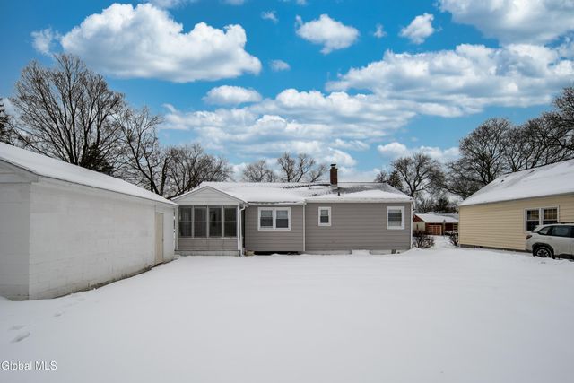 59 Lawnridge Avenue, Albany, NY 12208