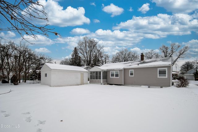 59 Lawnridge Avenue, Albany, NY 12208