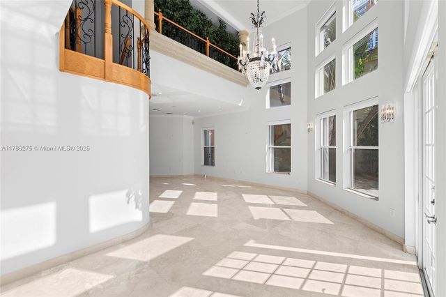 3780 NE 207th Ter, Aventura, FL 33180