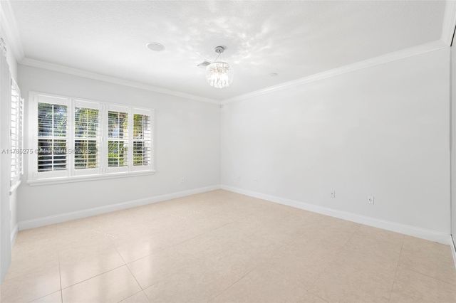 3780 NE 207th Ter, Aventura, FL 33180