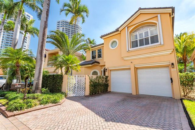 3780 NE 207th Ter, Aventura, FL 33180