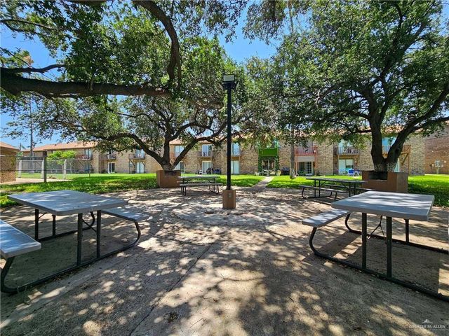 2201 S Jackson Road 2-I, Pharr, TX 78577