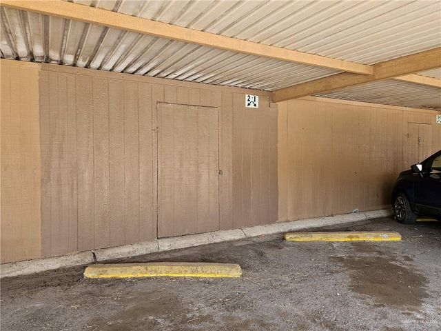 2201 S Jackson Road 2-I, Pharr, TX 78577