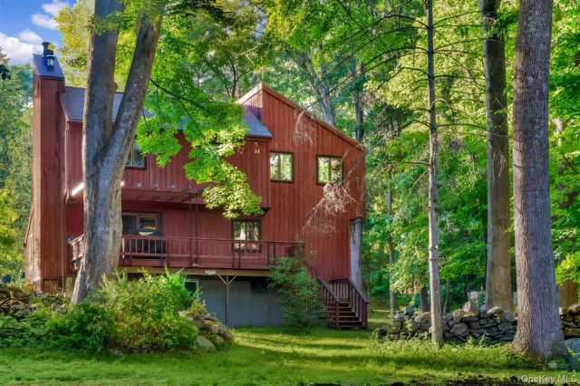 2 Victor Lane, Carmel, NY 10512