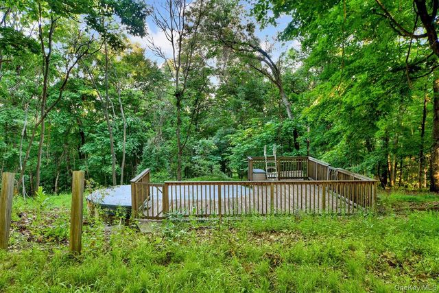 2 Victor Lane, Carmel, NY 10512