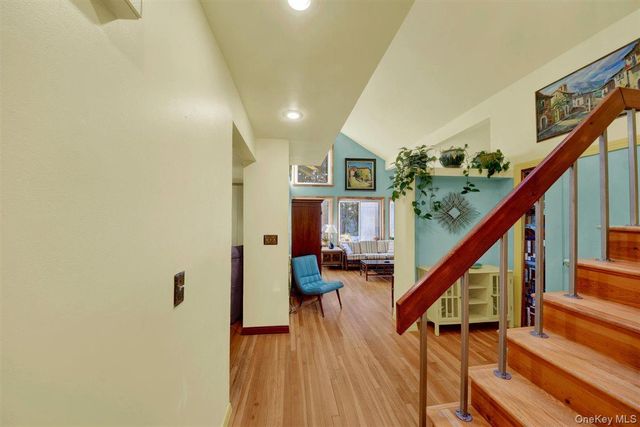 2 Victor Lane, Carmel, NY 10512