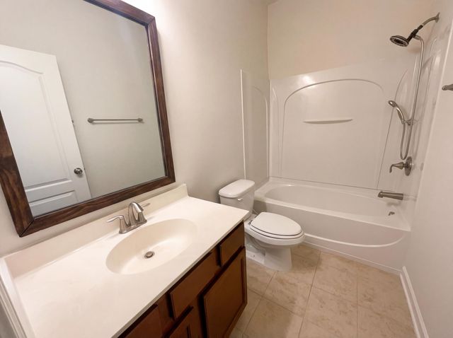 2014 Hunters Bend Trail, Ladson, SC 29456