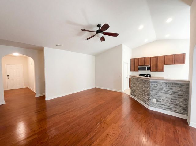 2014 Hunters Bend Trail, Ladson, SC 29456