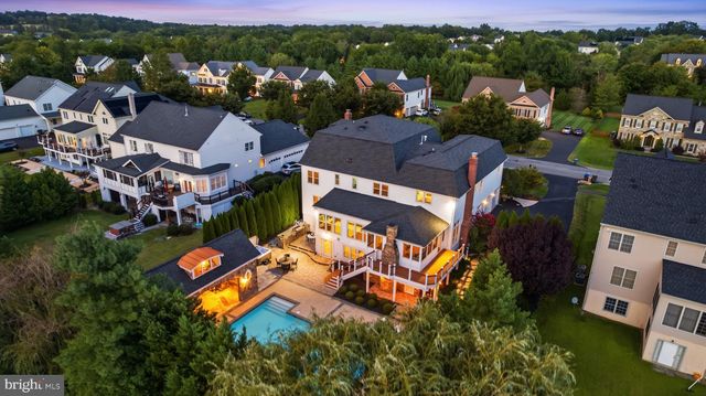 22083 AUCTION BARN DR, Ashburn, VA 20148