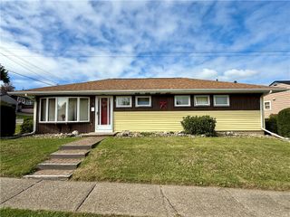 1224 Montpelier St, Hopewell Twp, PA 15001