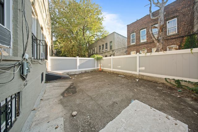 136 ROCKAWAY Parkway, New York City, NY 11212