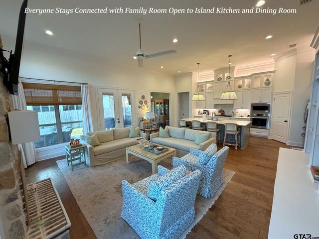 4144 Palo Pinto Creek Cir, Tyler, TX 75703