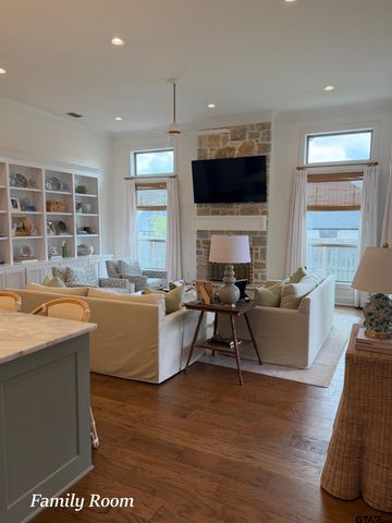 4144 Palo Pinto Creek Cir, Tyler, TX 75703