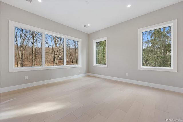 88 Byram Ridge Road, Armonk, NY 10504