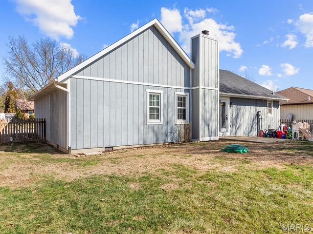 317 Aladar Drive, O'fallon, IL 62269